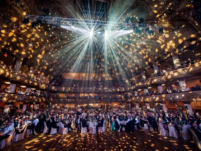 employees judge leading industry awards